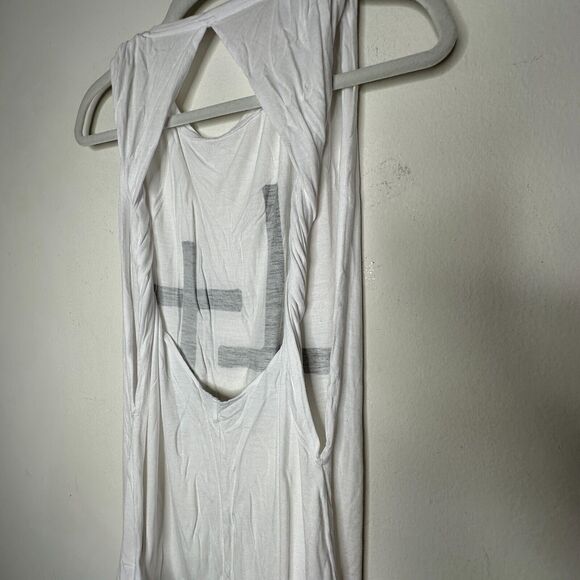 RARE Stylestalker White Sleeveless Crew Neck Cross Twisted Open Back Tee Size 8 - Picture 7 of 12